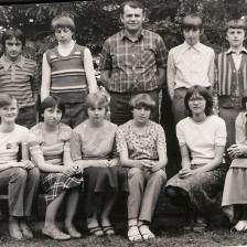 Základní devítiletá škola Bouzov, 8.třída, 1981-1982, třídní učitel: Miroslav Kočí